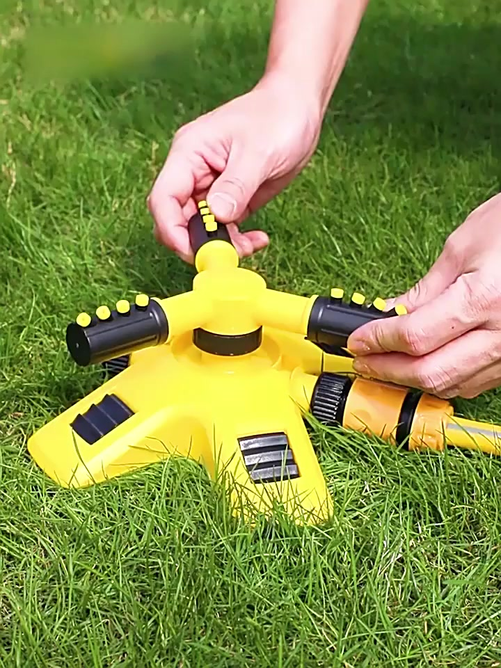 Aspersor de Água Giratório 360° – Kit com 3 unidades
